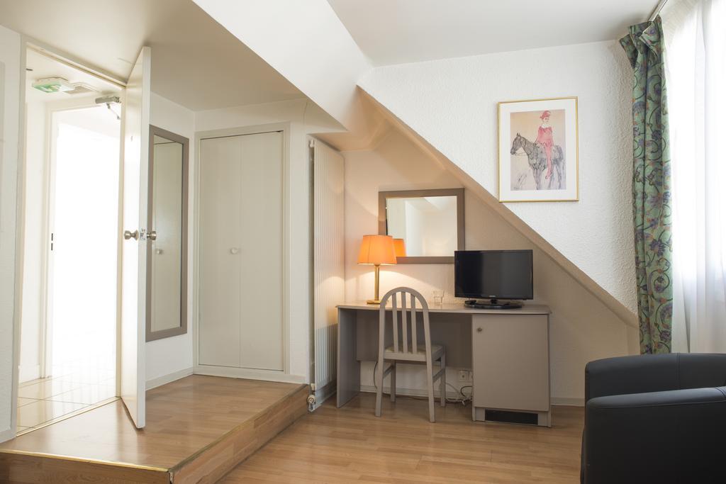 Hotel Royal Bastille パリ エクステリア 写真